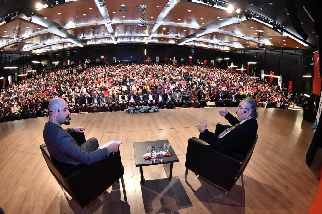 2024 Yılında Şehre Değer Katan Yatırımlar, ‘Aile ve Değerler’ Konferansı, Alo 153, 2024’te Rekor Kırdı, Sarıoğlan’da Yol Bakım Onarım ve Asfaltlama,