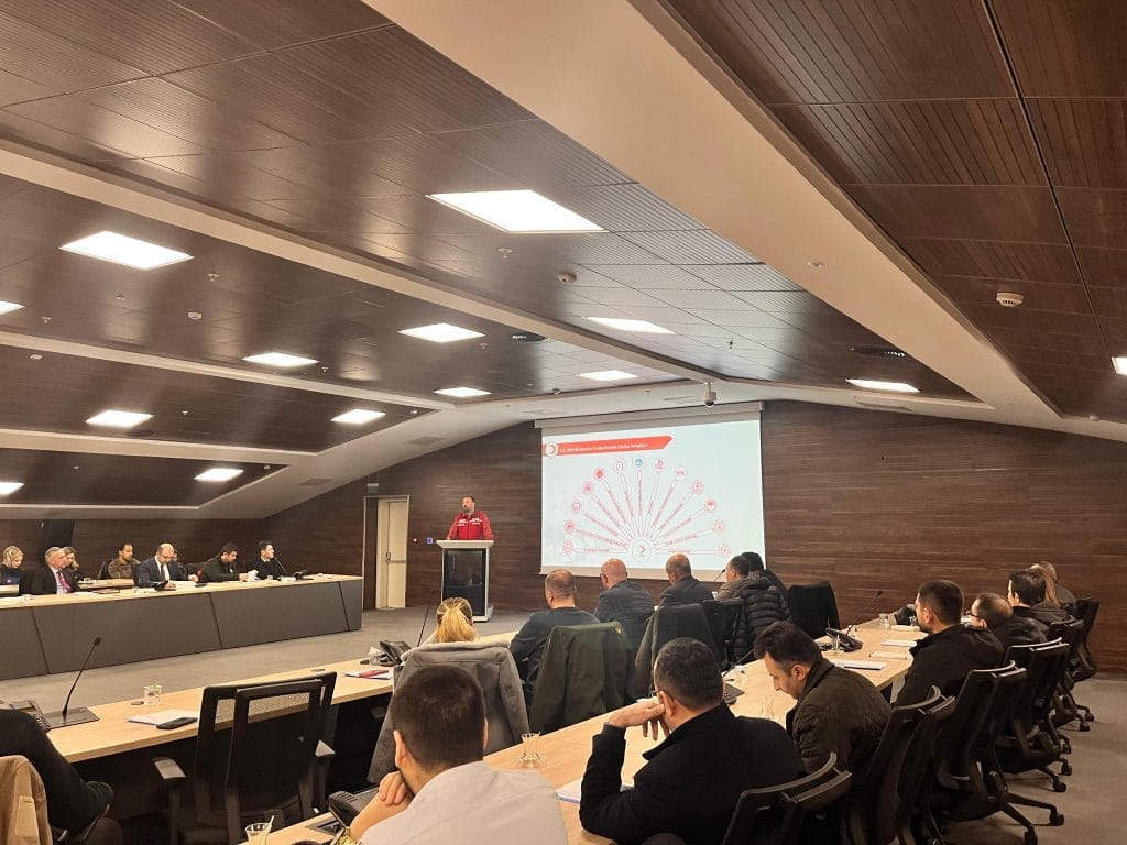 TAMP KAYSERİ YEREL DÜZEY BESLENME ÇALIŞMA GRUBU KOORDİNASYON TOPLANTISI KAYSERİ İL AFET VE ACİL DURUM MÜDÜRLÜĞÜNDE GERÇEKLEŞTİRİLDİ