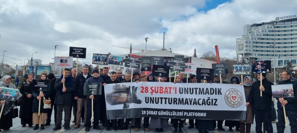 28 ŞUBAT MAĞDURLARI KOMİSYON KURULMASINI TALEP EDİYOR