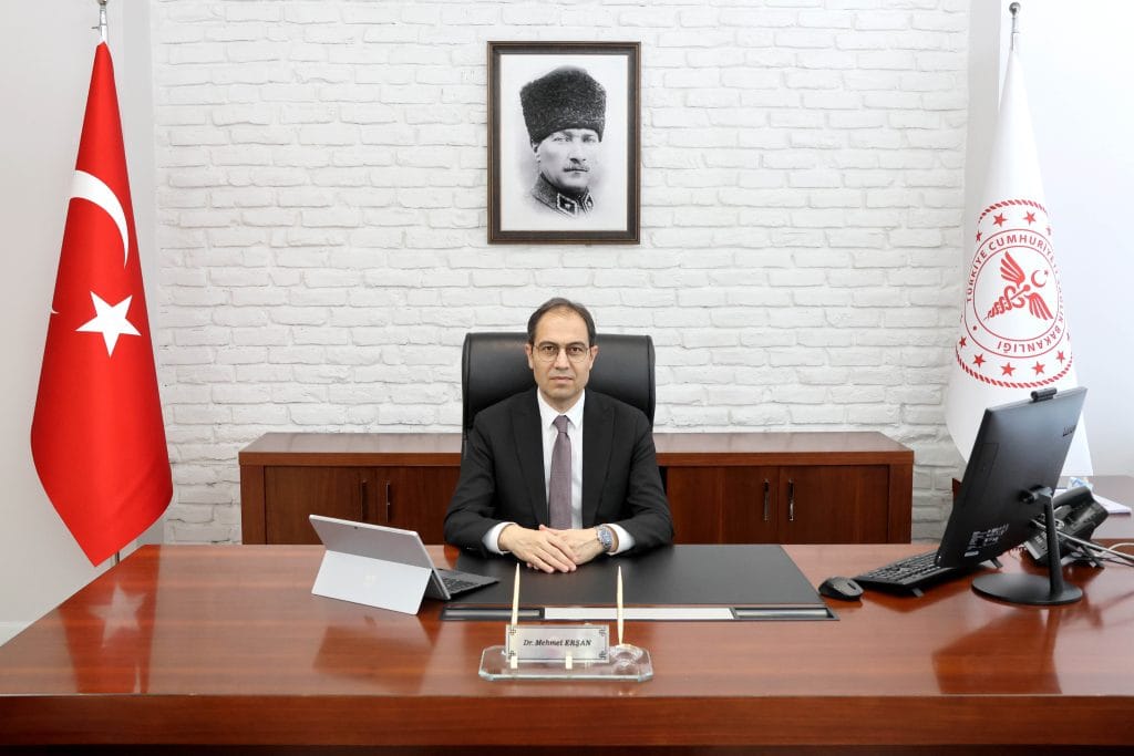 İL SAĞLIK MÜDÜRÜ ERŞAN’DAN CİLT KANSERİ FARKINDALIK AYI MESAJI; “CİLT KANSERİ ERKEN TEŞHİSLE ÖNLENEBİLİR, GÜNEŞTEN KORUNUN”
