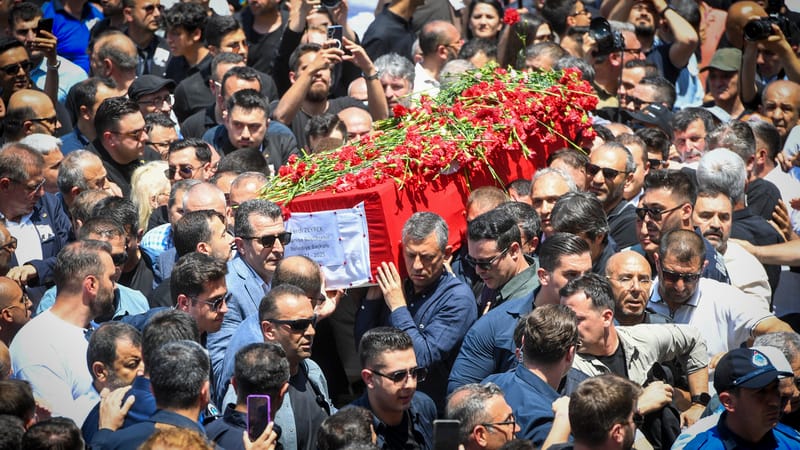 CHP Lideri Özgür Özel, MBB Başkanı Ferdi Zeyrek’i Manisa Halkı ile Beraber Son Yolculuğuna Uğurladı, ADD Kayseri Şube başkanı açıkladı