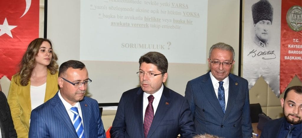 HSK KARARNAMESİYLE 4 BİN 36 HAKİM VE SAVCININ GÖREV YERİ DEĞİŞTİ, İŞTE TAM LİSTE. KAYSERİ’DEN GİDENLER VE GELENLER..