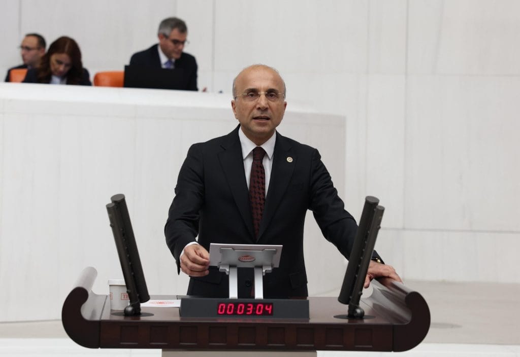 CHP’li Aşkın Genç’ten torba kanunu ve belediye başkanlarının tutuklanmasına tepki, Ün: Yumurta Krizi Derinleşiyor: 8 Yılın En Kötüsü