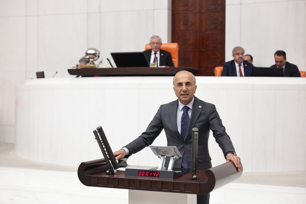 CHP’li Aşkın Genç, “CHP iktidarında; Kayseri’yi savunma sanayinde lider, Orta Anadolu’yu üretim havzası haline getirecek adımları iktidara geldiğimizde hızla atacağız”