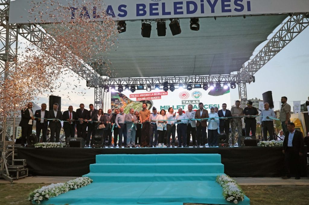 MİLLET, TALAS’TA BAHÇESİNE KAVUŞTU