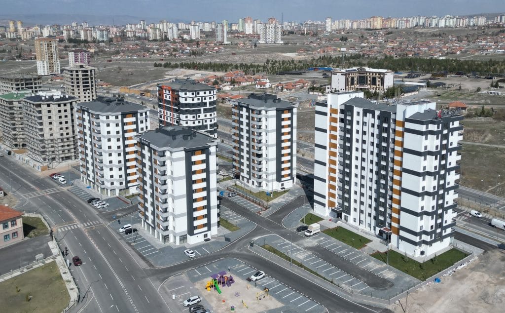 EV SAHİBİ OLMAK İSTEYENLERE YENİ FIRSAT, ERCİYESEVLER’E DE AİLE SAĞLIĞI MERKEZİ MÜJDESİ, ÖĞRENCİLERE ÜCRETSİZ DANIŞMANLIK