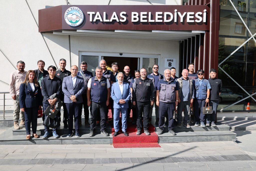 Halkla İlişkiler örnek Faaliyetler, Kırsalda yol atağı, AFAD’dan yerinde inceleme, Afet Risklerini Azaltacak Örnek Proje, Katı Atık Transfer İstasyonu, Tarihi Cami Restorasyonu, Ulu Çınarlara Vefa Dolu Hizmet, İtfaiyede geçen ay böyle geçti, Kentsel dönüşüm,