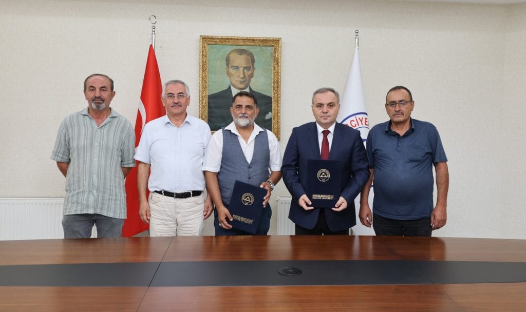 ERÜ Oğuz Boyları Sempozyumu’na Destek Verecek, Prof. Dr. Altun, Tıp Fakültesi Öğrencileri ile Bir Araya Geldi 