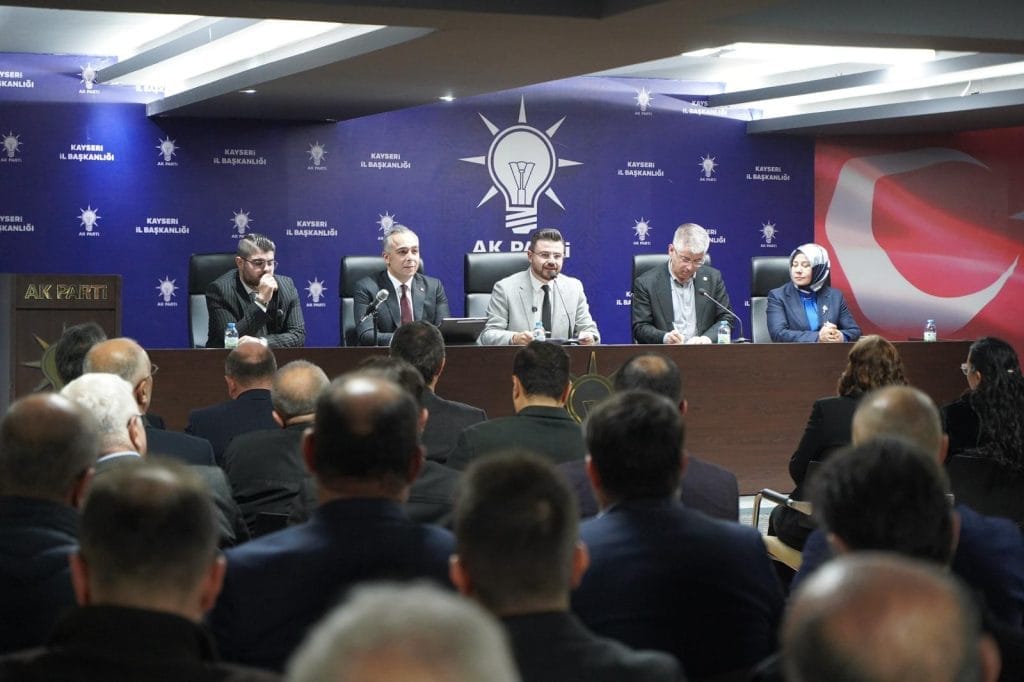 Okandan: “Teşkilatımızın dinamizmi Kayseri’nin gücüdür”