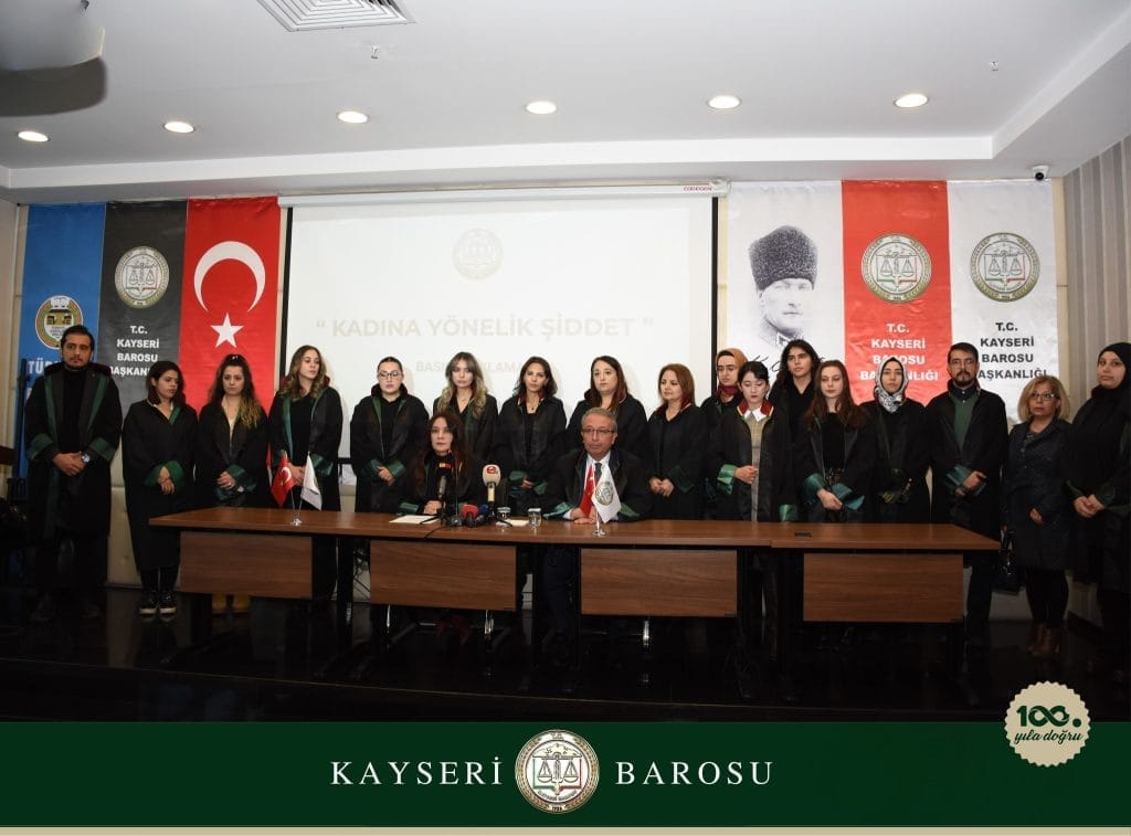 Kayseri Barosu: ‘Devlet kurumlarının görevlerini yerine getirmemesi kadınların hayatına mal oluyor’