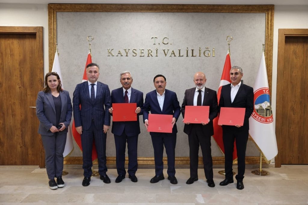 Kayseri’ye hayırseverden bir okul daha