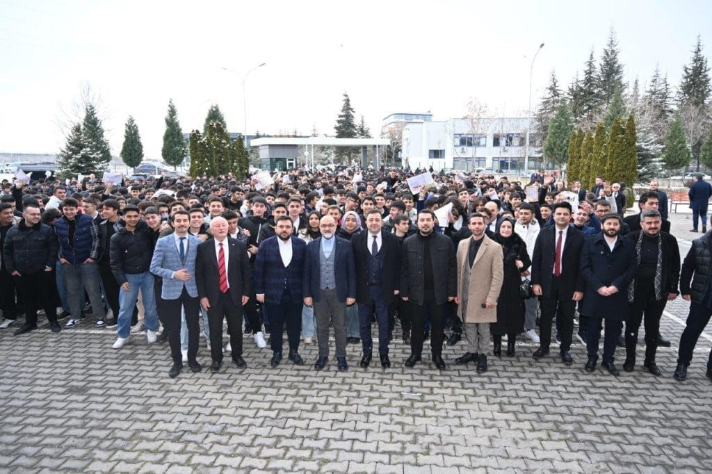 Cıngı, Kayseri OSB Yönetim Kurulu Toplantısına katıldı, Online abonman yükleme , Karne Heyecanına ortak oldular, Sporun yıldızları seçilecek, Kayseri OSB İtfaiyesi,