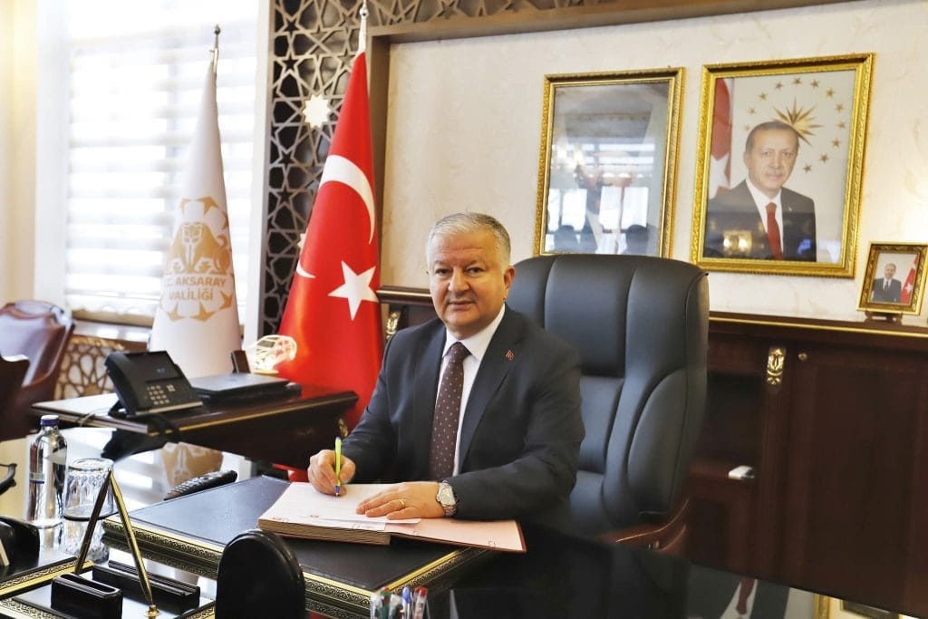 AKSARAY  VALİSİ MURAT DURU “BİSMİLLAH” DİYEREK GÖREVİNE BAŞLADI