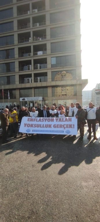 KESK Kayseri platformu: Bu yoksulluk ve sefalet düzenine karşı insanca yaşayacak ücret, güvenceli iş, güvenli gelecek için omuz omuza verelim