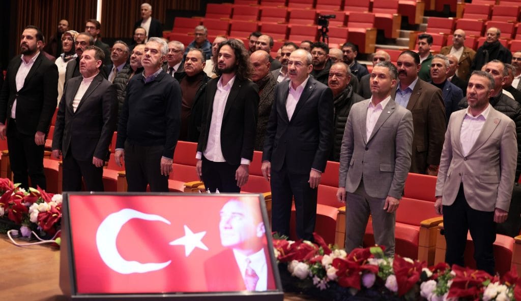 KTO ŞUBAT AYI MECLİS TOPLANTISI: GÜLSOY : KÜRESEL EKONOMİDE KURALLAR DEĞİŞİYOR, RİSKLER DERİNLEŞİYOR