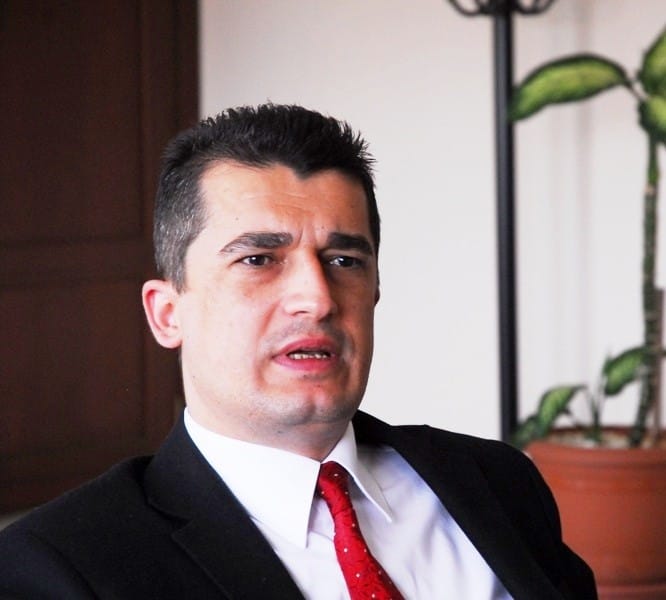 İNOSAM: ÇETELER VE DOLANDIRICILAR CİRİT ATIYOR, DEVLET UYUYOR!