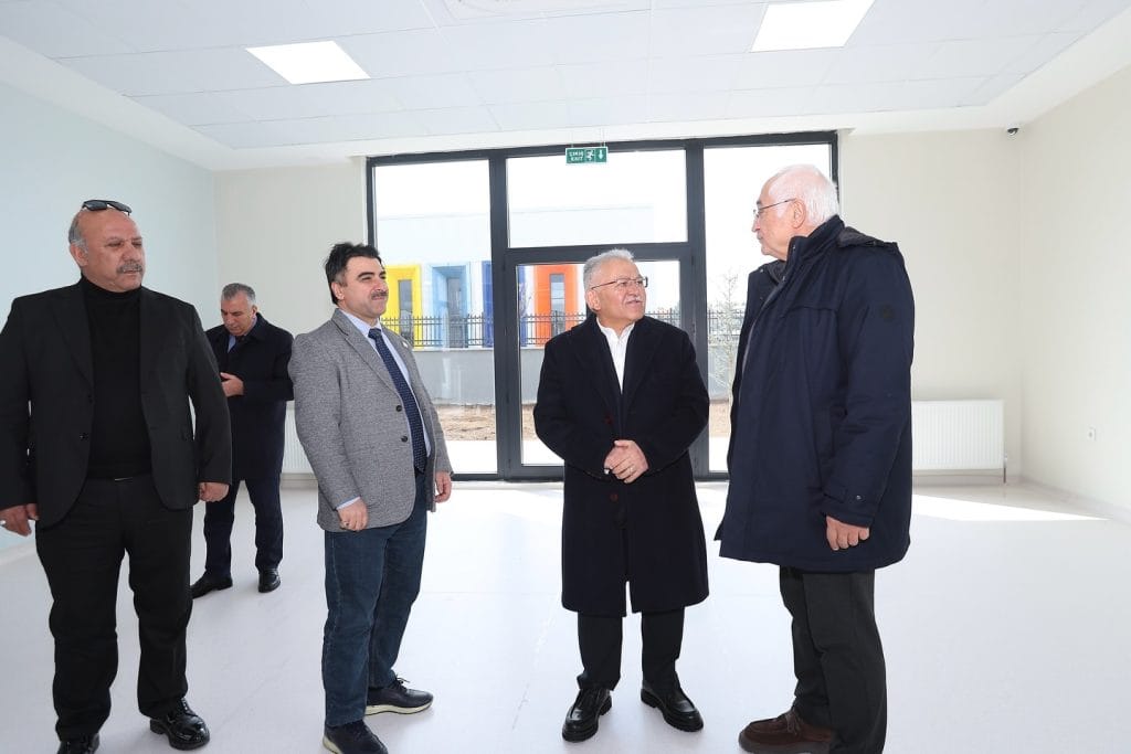 Türkiye Alzheimer Derneği, Alperen ocağı ziyareti, Kayseri İli Yardım Derneği iftarı, ışıklandırma, Bilişim Akademisi, iftar, Zabıta Denetimi, “Arılar Çoğalsın, Bereket Katlansın” Projesi, Deprem Haftası, Bünyan ve Tomarza ziyaretleri, ulaşımın geleceği