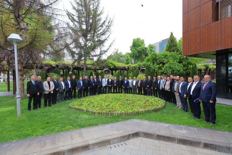Kayseri, Kayserispor’u Sahiplendi ama TFF, Süper Lig’de 2025-26 sezonunu tescil etti