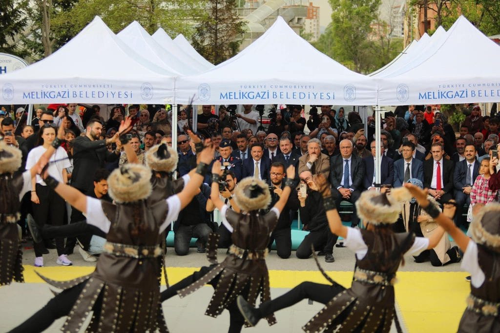 ECZACILAR ODASI ERVA SPOR OKULU AÇILDI!