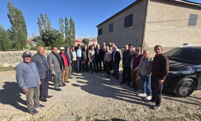 Özsoy hem müjde verdi hemde mahalle gezilerine devam etti