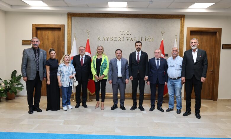 Vali Çiçek’i ziyaret eden Marzıoğlu, çiftçilerin mağduriyetinide dile getirdi