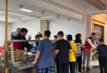 Hafızlık öğrencilerine asırlık vakıf geleneği ile güveç ikramı