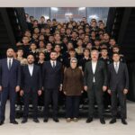 Milletvekili Böhürler, Havacılık lisesinde tecrübelerini paylaştı