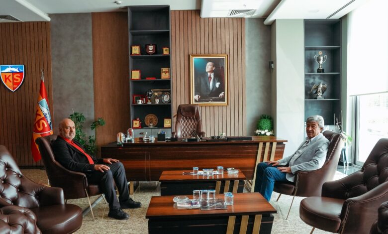 Kayserispor’dan ziyaret ve son gelişmelere ilgili açıklama yaptı