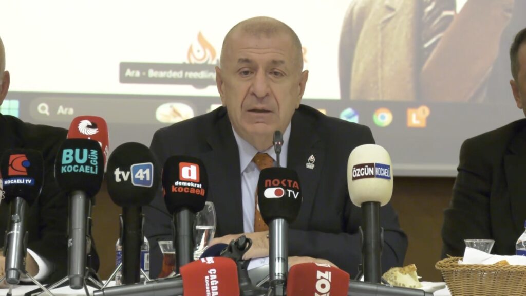 Özdağ: Bir açgözlü çete kişisel menfaatleri için Türk milletine ve ekonomisine ağır zarar vermiştir