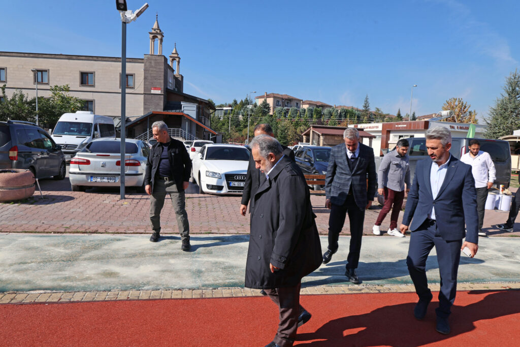 Talas Yamaç paraşüt iniş alanına göz kamaştıran tartan pist