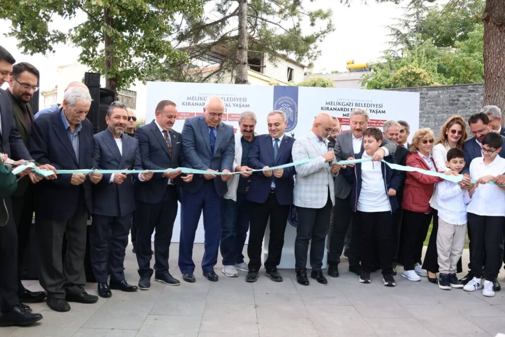 Melikgazi Belediyesi, 3 hizmeti bir yerde topladı