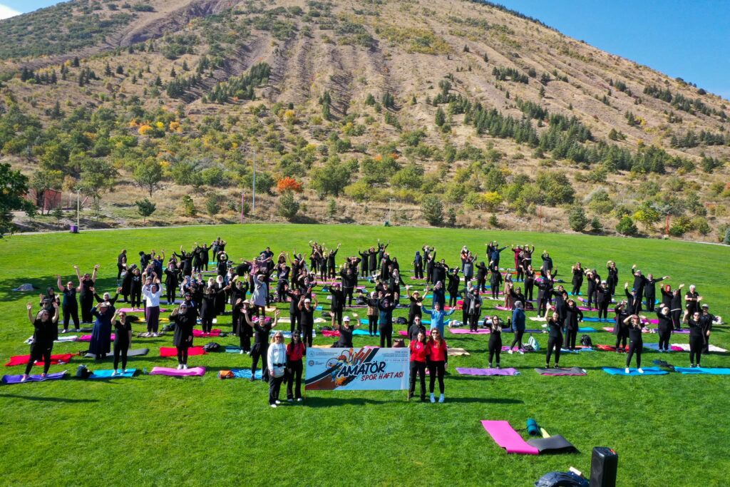 AMATÖR SPOR HAFTASI’NDA ALİ DAĞI’NDA SPOR VE DOĞA BULUŞMASI