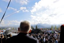 Türk Yıldızları Kayseri semalarında gösteri uçuşu yaparak büyüledi