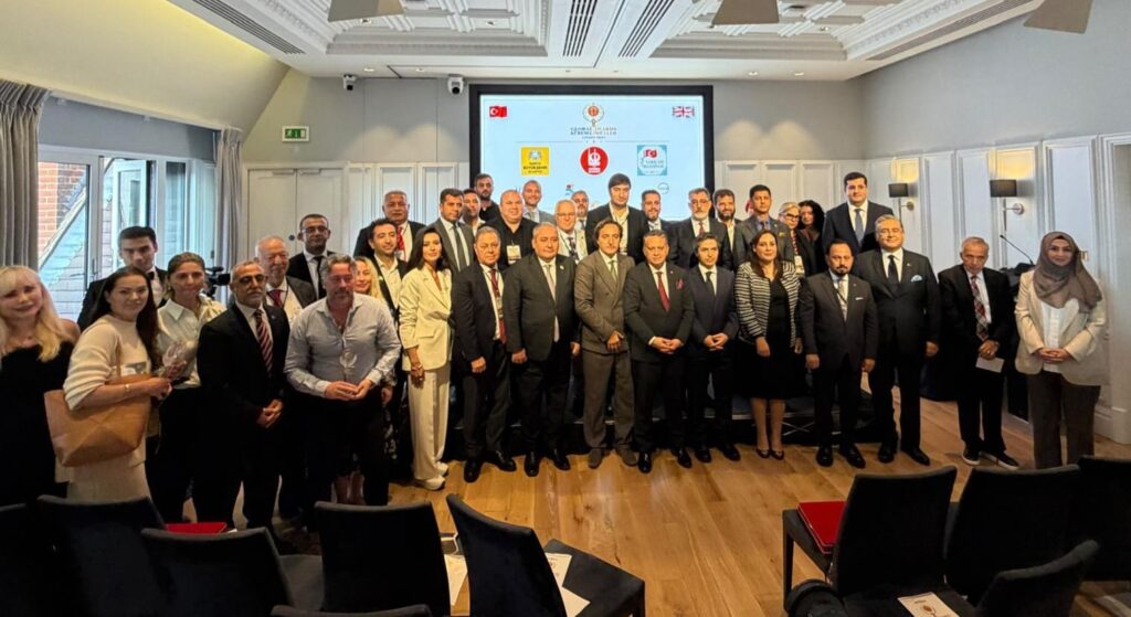 KGK, Londra’da dostluk rüzgarı estirdi