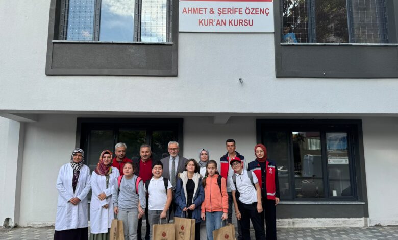 PARMAK UÇLARINDA AYETLER, GÖNÜLLERDE İYİLİK