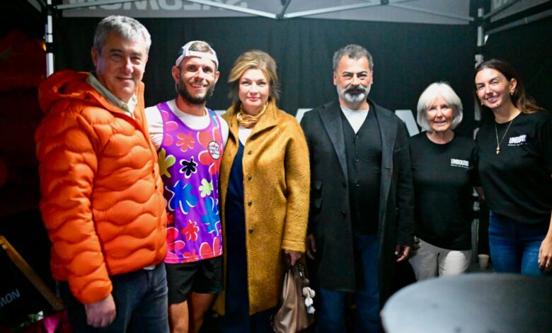 Nick Coats, 37 günde 1.700 kilometre koştuktan sonra Kapadokya’da coşkuyla karşılandı