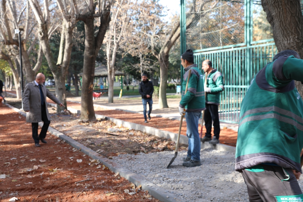 Develi ulaşım yatırımı, Tıp Fakültesi Öğrencileriyle Buluşma, yaşam alanı, Gürpınar yeşiline estetik katkı, topraklı çocuk parkı