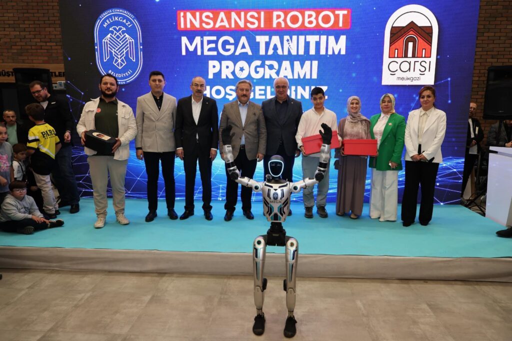 Çarşı Melikgazi’de teknoloji ve bilimle dolu bir gün