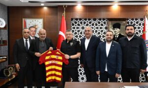 Kayserispor’dan Emniyet Müdürü’ne ziyaret