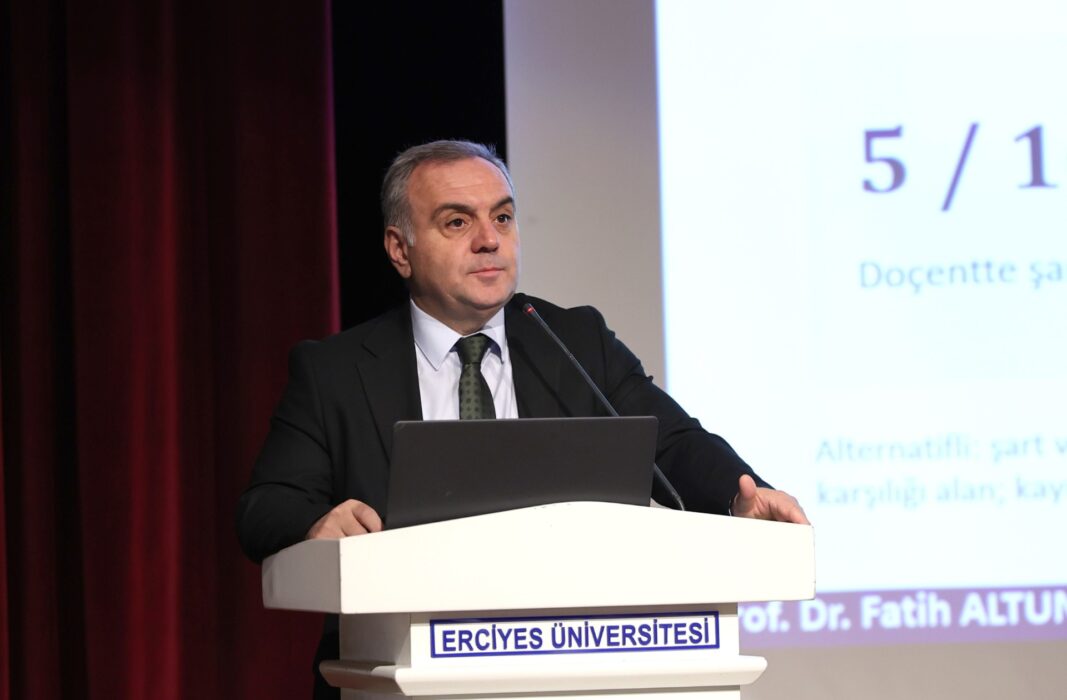ERÜ’de “Fikrini TÜBİTAK’a Taşı” Bilgilendirme Toplantısı
